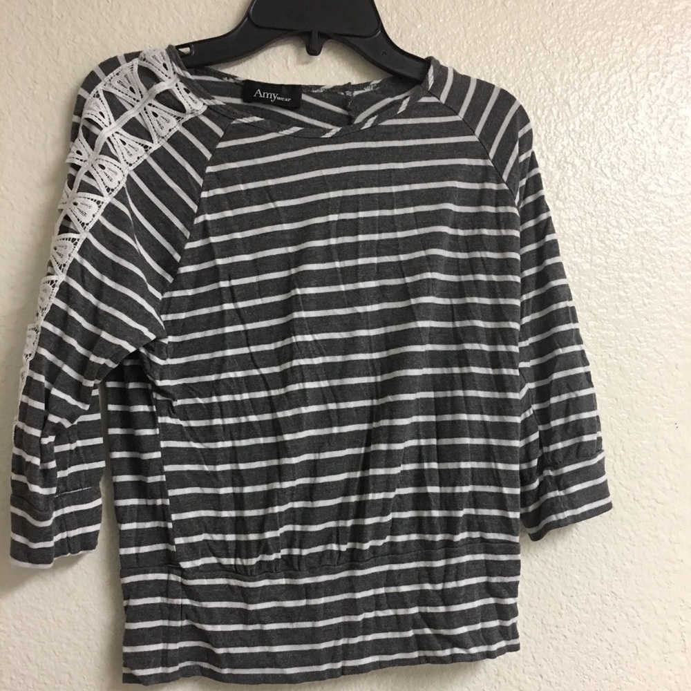 Kids shirt large (14) from Amy wear